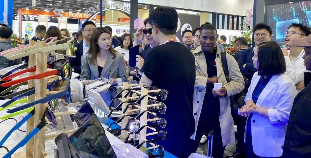 Yijing Virtual showcases its latest full-stack product delivery solution for IA glasses