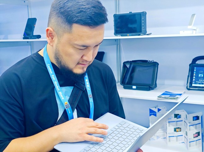 Soluções Montadas em Veículos Fortalecem Aplicações de Frota e Logística