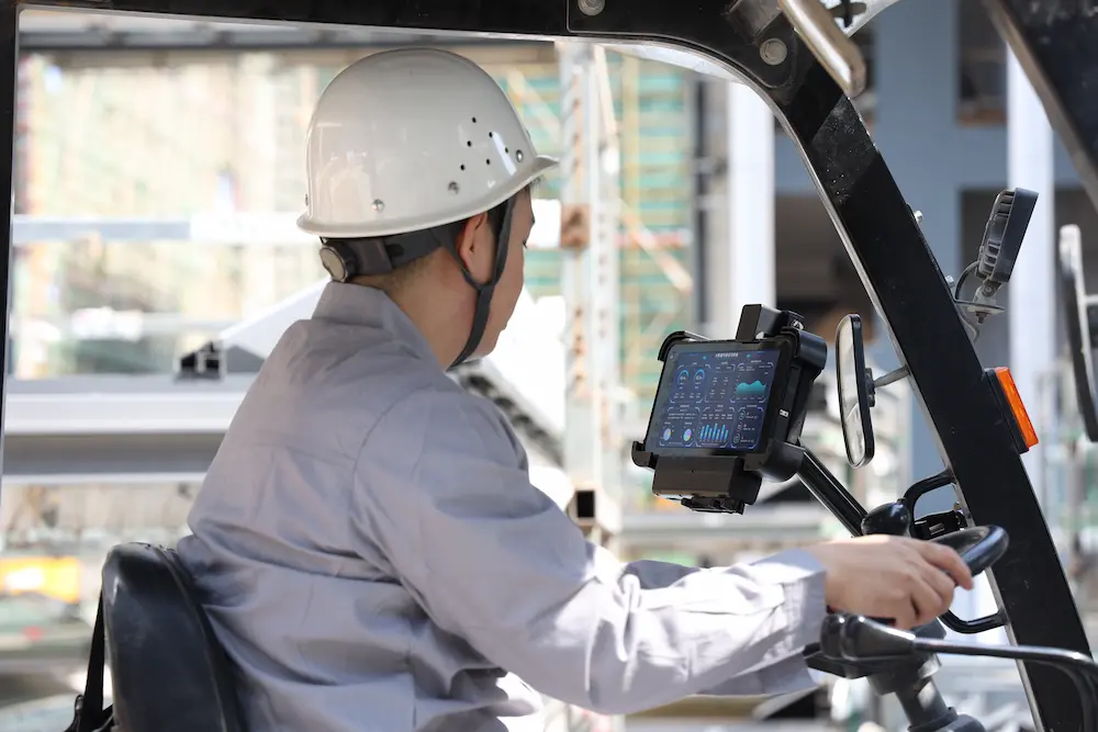 Segurança primeiro: como os tablets estão transformando a experiência de dirigir